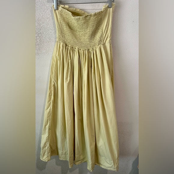 Free People Women Green Pleated Smocked Spaghetti Strap Square Neck Midi Dress - Picture 5 of 6